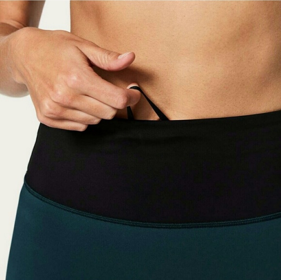 Lululemon - Picture 4 of 8